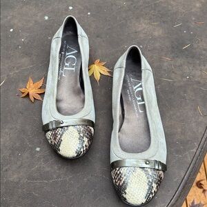 AGL Tan and Gold Flats with Snakeskin Detail